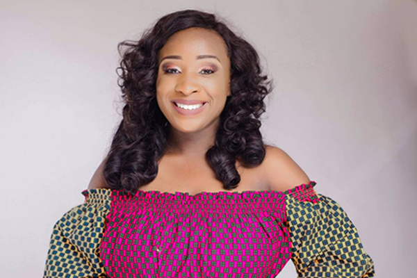 Naa Ashorkor is probably the only Ghanaian female celebrity i will donate a kidney to. -Leila Djansi